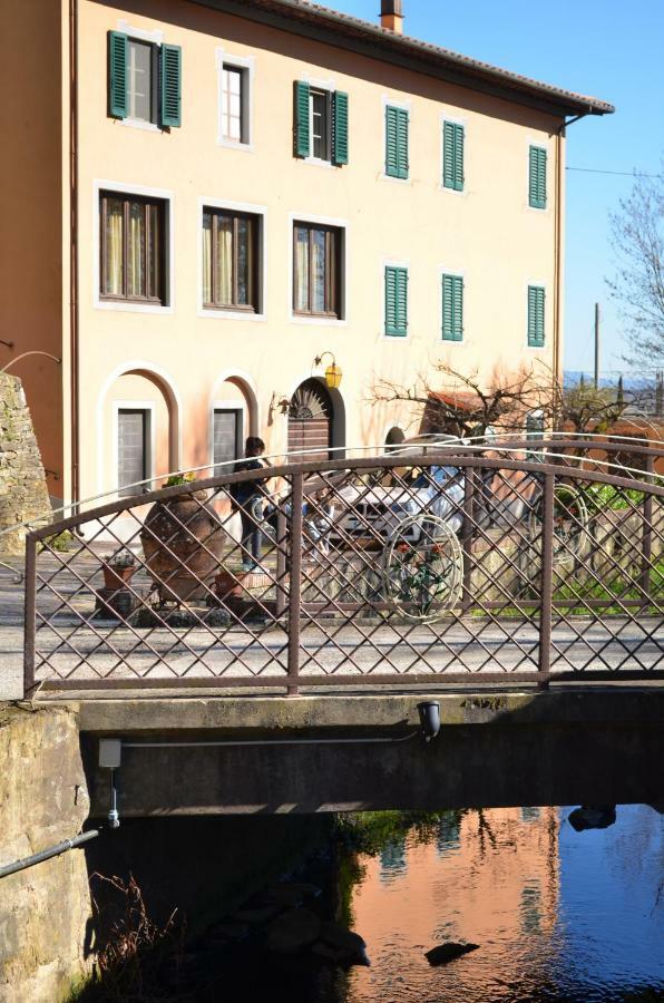Molino Del Rotone Pensionat Buti Exteriör bild