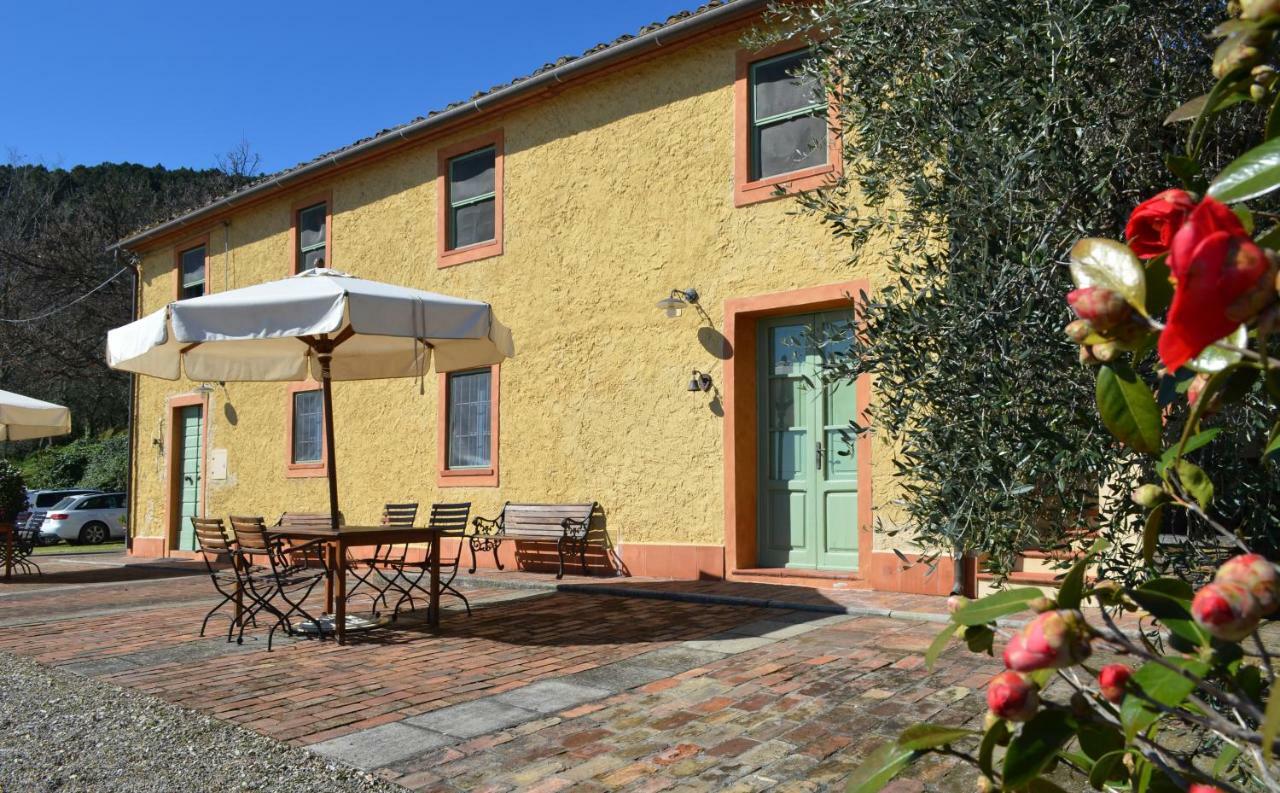 Molino Del Rotone Pensionat Buti Exteriör bild